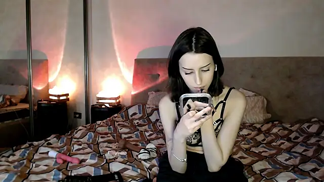 Snapshot of -Yummybabes- chatting on April 22, 10:33 pm -Yummybabes- online show from April 22, 10:33 pm