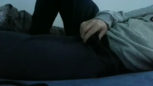 Snapshot of ScalicHat69 chatting on March 16, 5:17 pm ScalicHat69 online show from March 16, 5:17 pm