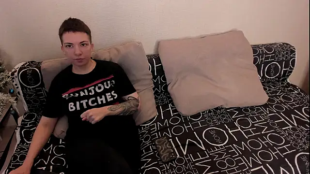 secret dreams   online show from January 10, 8:16 am