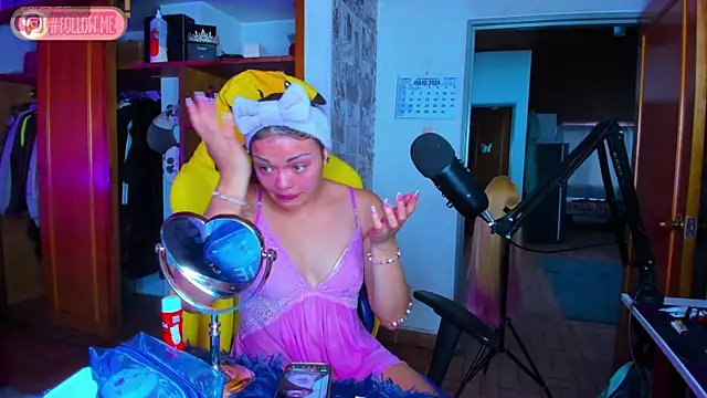 Meli Pixel online show from July 17, 10:03 pm