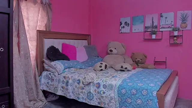 Emma lean online show from February 24, 1:31 pm