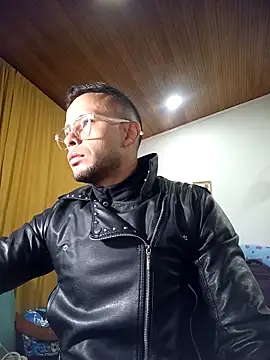 sebastian horny online show from April 21, 5:03 am