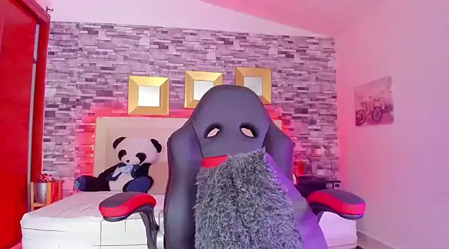 kayla morgan online show from March 13, 11:30 am