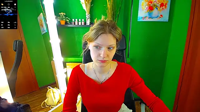 MaryHiggins online show from February 14, 11:42 am