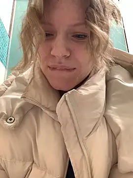 MaryHiggins online show from February 23, 2:25 pm