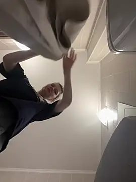 MaryHiggins online show from March 22, 7:36 am