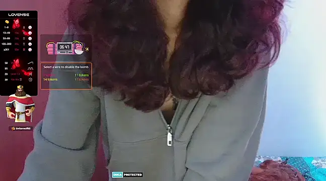 Snapshot of thecherry_Paulette chatting on February 21, 3:23 am thecherry Paulette online show from February 21, 3:23 am