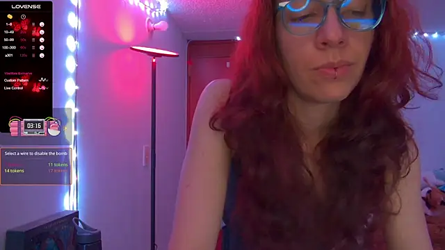 thecherry Paulette online show from March 31, 4:35 am