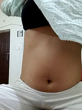 Snapshot of Ipsita-bold chatting on February 28, 9:38 pm Ipsita-bold online show from February 28, 9:38 pm