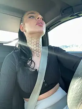 Snapshot of LexiCoco chatting on March 20, 3:14 pm LexiCoco online show from March 20, 3:14 pm