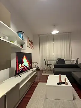 redheaddoll22 online show from November 27, 8:05 am