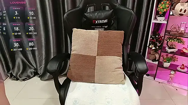 Yuki-yio online show from November 20, 1:17 am