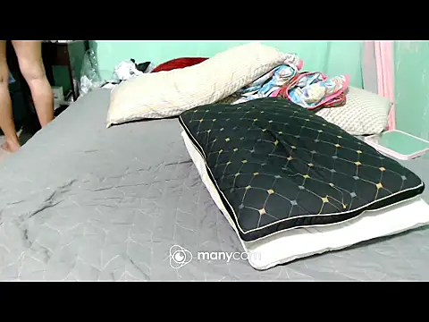 WantedSexslaves online show from November 9, 10:30 pm