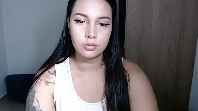 vennus 22 online show from December 14, 5:02 am