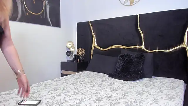 Snapshot of lisa2018 chatting on March 11, 4:32 am lisa2018 online show from March 11, 4:32 am