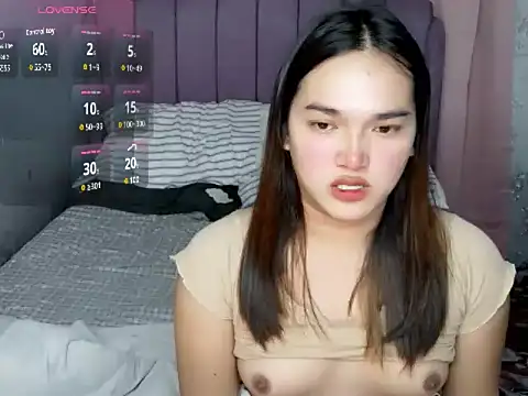 Snapshot of MoaningKylie chatting on March 9, 2:59 am MoaningKylie online show from March 9, 2:59 am