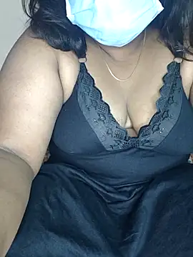 luckyee-sam online show from June 21, 12:57 am
