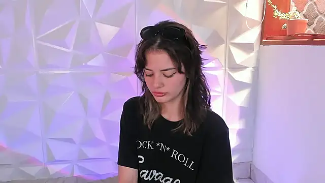 Abby Saenz01 online show from April 20, 5:37 pm