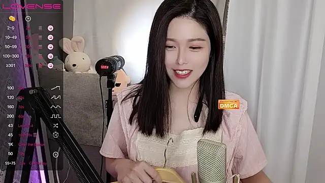 tw lala online show from December 6, 5:00 pm