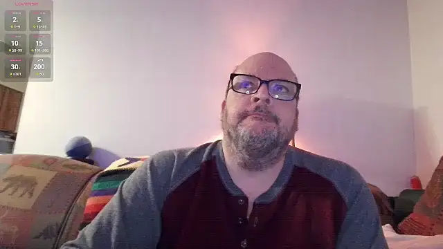 Snapshot of Ursulet_US chatting on November 15, 11:43 pm Ursulet US online show from November 15, 11:43 pm