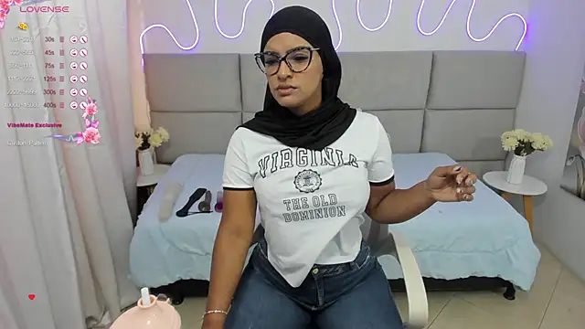 Snapshot of nashiira_ chatting on January 15, 7:12 pm nashiira online show from January 15, 7:12 pm