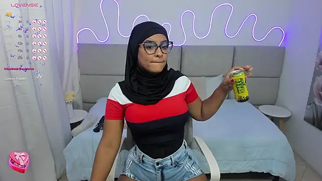 Snapshot of nashiira_ chatting on February 20, 7:30 pm nashiira online show from February 20, 7:30 pm