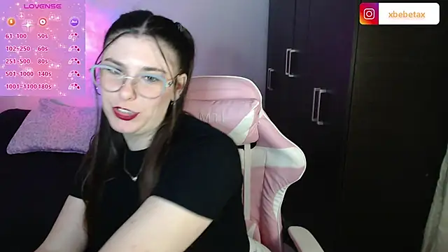 Snapshot of xxbbtaa chatting on December 28, 7:11 pm xxbbtaa online show from December 28, 7:11 pm