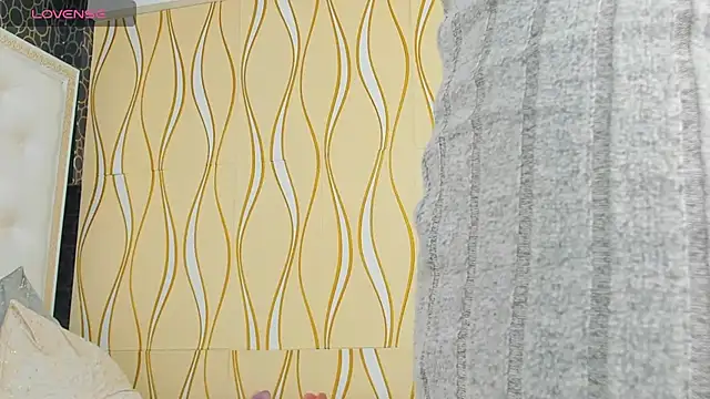 karissia online show from February 26, 6:15 am