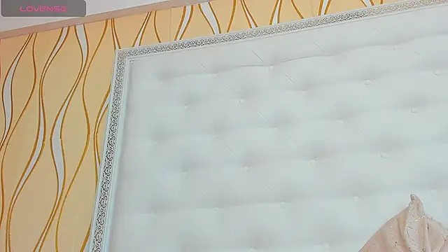 karissia online show from March 9, 8:51 am