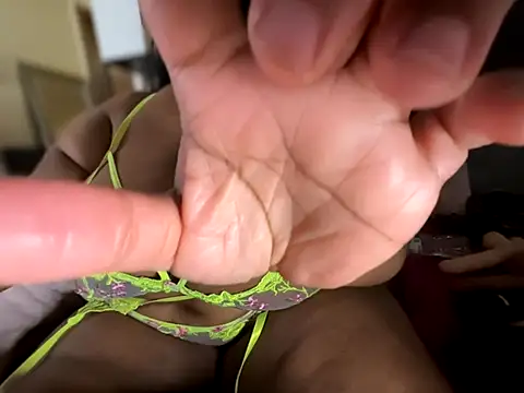 EbonyGoddessKira online show from November 7, 3:01 pm