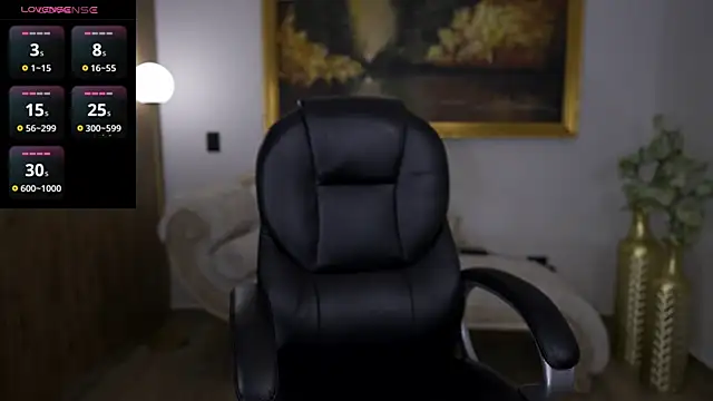 ArianaCruz  online show from November 5, 9:15 pm