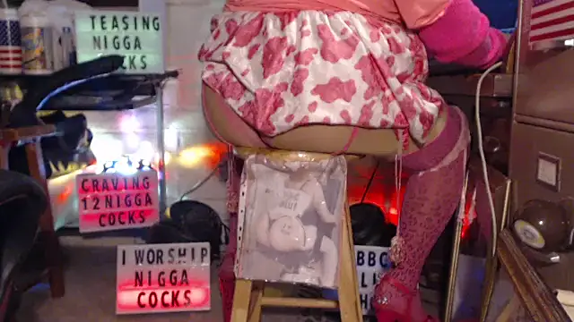 tgirljillforbbc online show from November 6, 7:04 pm