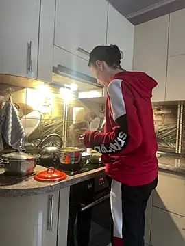 Flossy Vettie online show from March 31, 1:11 pm