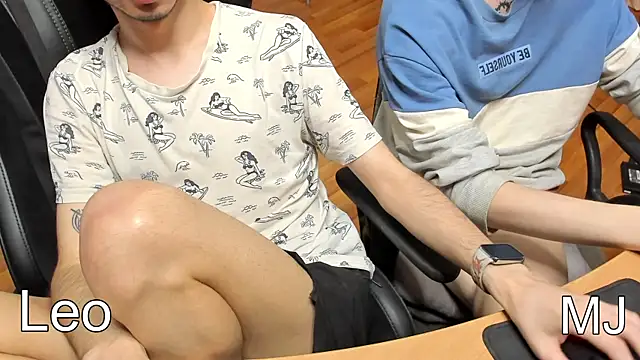 Snapshot of teelimata chatting on March 8, 2:19 pm teelimata online show from March 8, 2:19 pm