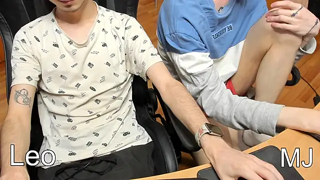 Snapshot of teelimata chatting on March 18, 3:42 pm teelimata online show from March 18, 3:42 pm