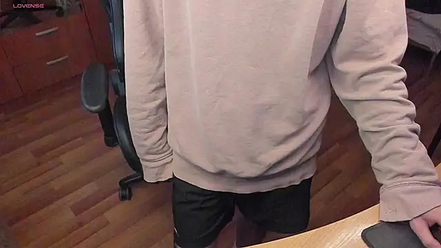 Snapshot of teelimata chatting on October 1, 2:45 pm teelimata online show from October 1, 2:45 pm