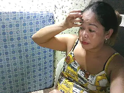 yummytitsxxx168 online show from February 16, 3:26 am