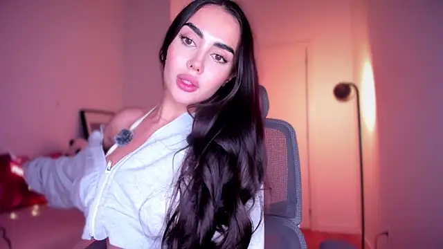 Lil Gabby online show from December 4, 7:44 pm