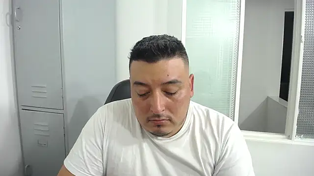 antonycruz online show from November 14, 10:07 pm