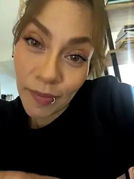 SamyJones9 online show from April 5, 10:51 pm