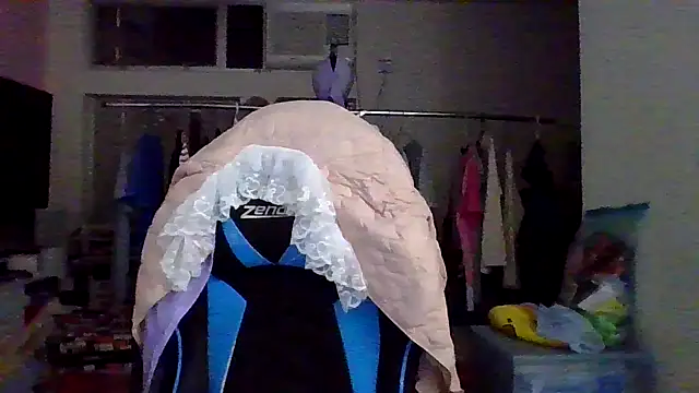 charlie xdd online show from February 28, 11:47 am