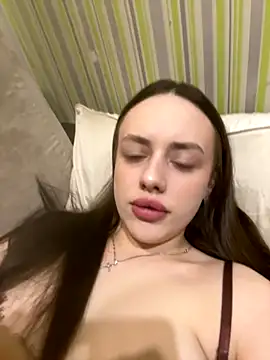 Lisaaan online show from January 7, 12:51 pm