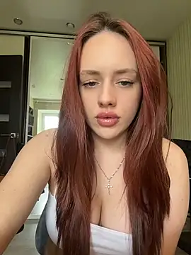 Lisaaan online show from July 8, 8:08 am