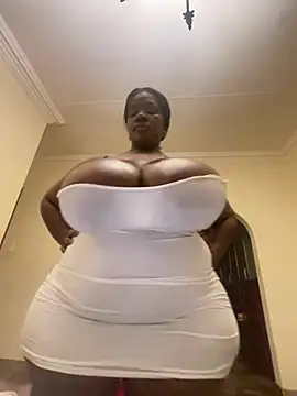 Snapshot of xXXSexyamazon chatting on April 7, 4:46 am xXXSexyamazon online show from April 7, 4:46 am