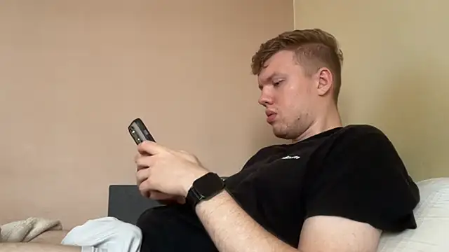 Snapshot of sexybooii6968 chatting on September 24, 9:34 am sexybooii6968 online show from September 24, 9:34 am