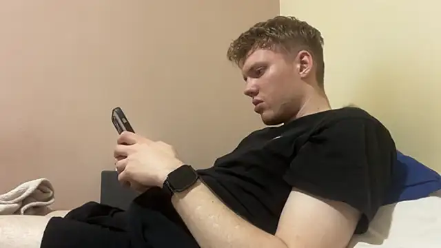 Snapshot of sexybooii6968 chatting on October 1, 7:09 pm sexybooii6968 online show from October 1, 7:09 pm