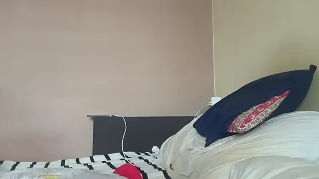Snapshot of sexybooii6968 chatting on May 16, 10:36 am sexybooii6968 online show from May 16, 10:36 am