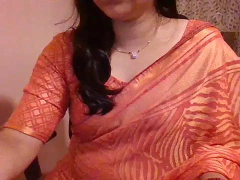 Snapshot of Pinky_4 chatting on February 8, 1:53 am Pinky 4 online show from February 8, 1:53 am