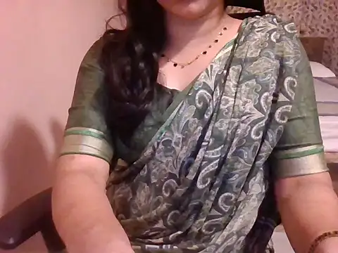 Pinky 4 online show from March 25, 5:30 pm