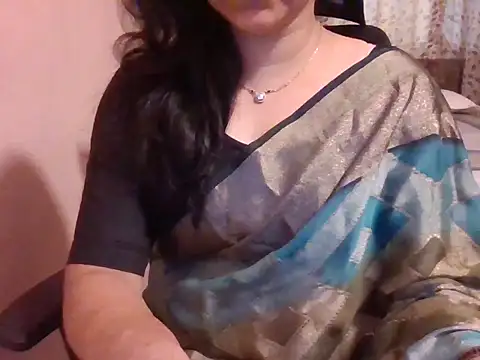 Snapshot of Pinky_4 chatting on April 20, 5:10 am Pinky 4 online show from April 20, 5:10 am